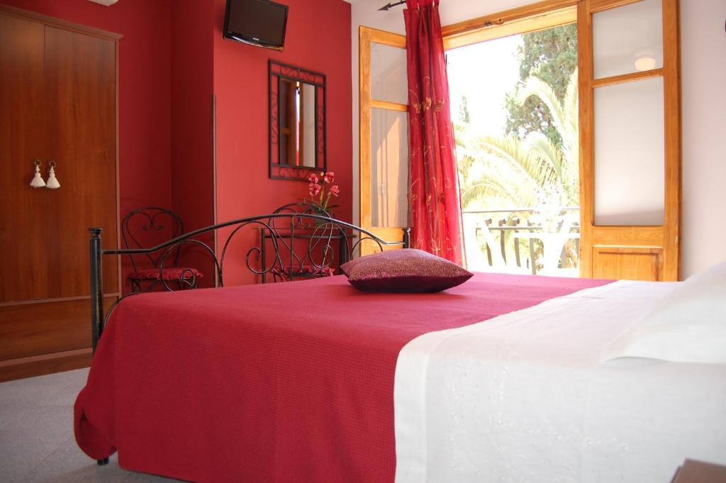 Sunrise Bed & Breakfast ลาสการี ภายนอก รูปภาพ